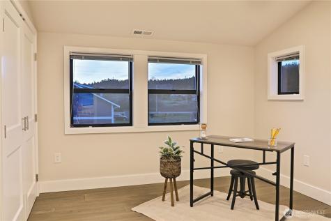 2805 N Bluff Road Greenbank WA 98253