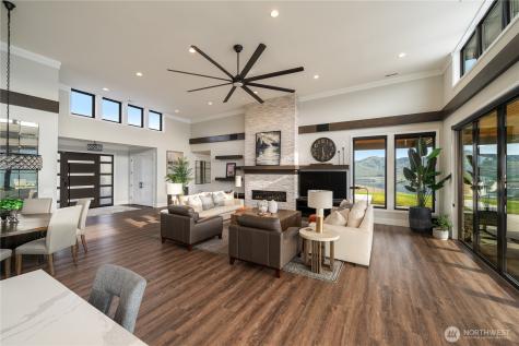 149 Reserve Lane Manson WA 98831
