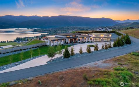 149 Reserve Lane Manson WA 98831
