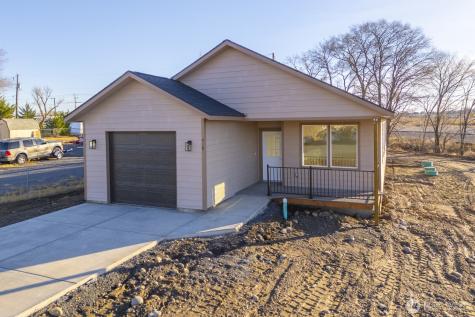 419 5th Avenue Soap Lake WA 98851