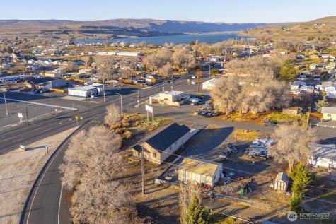 419 5th Avenue Soap Lake WA 98851