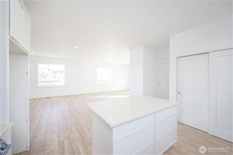 419 5th Avenue Soap Lake WA 98851
