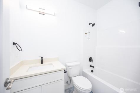 419 5th Avenue Soap Lake WA 98851