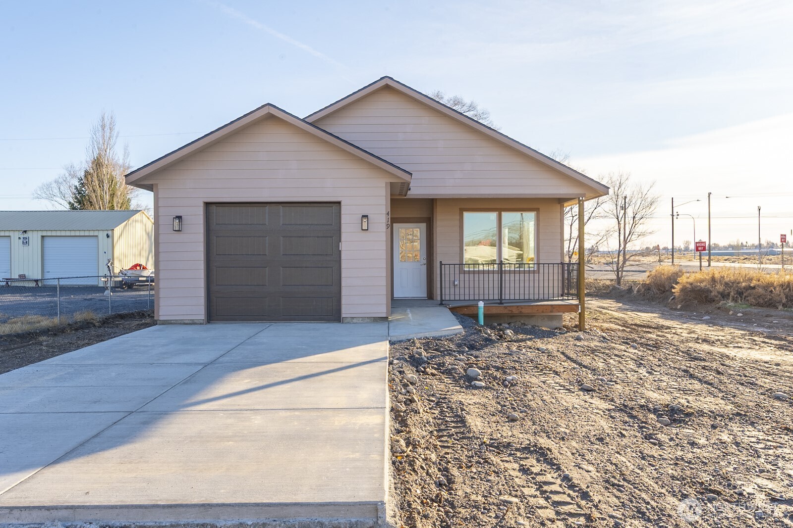 419 5th Avenue Soap Lake WA 98851