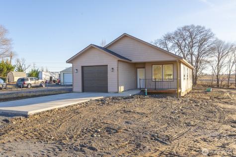 419 5th Avenue Soap Lake WA 98851