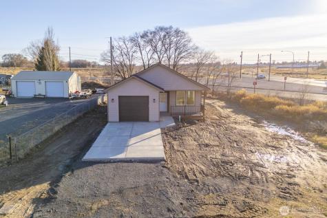 419 5th Avenue Soap Lake WA 98851