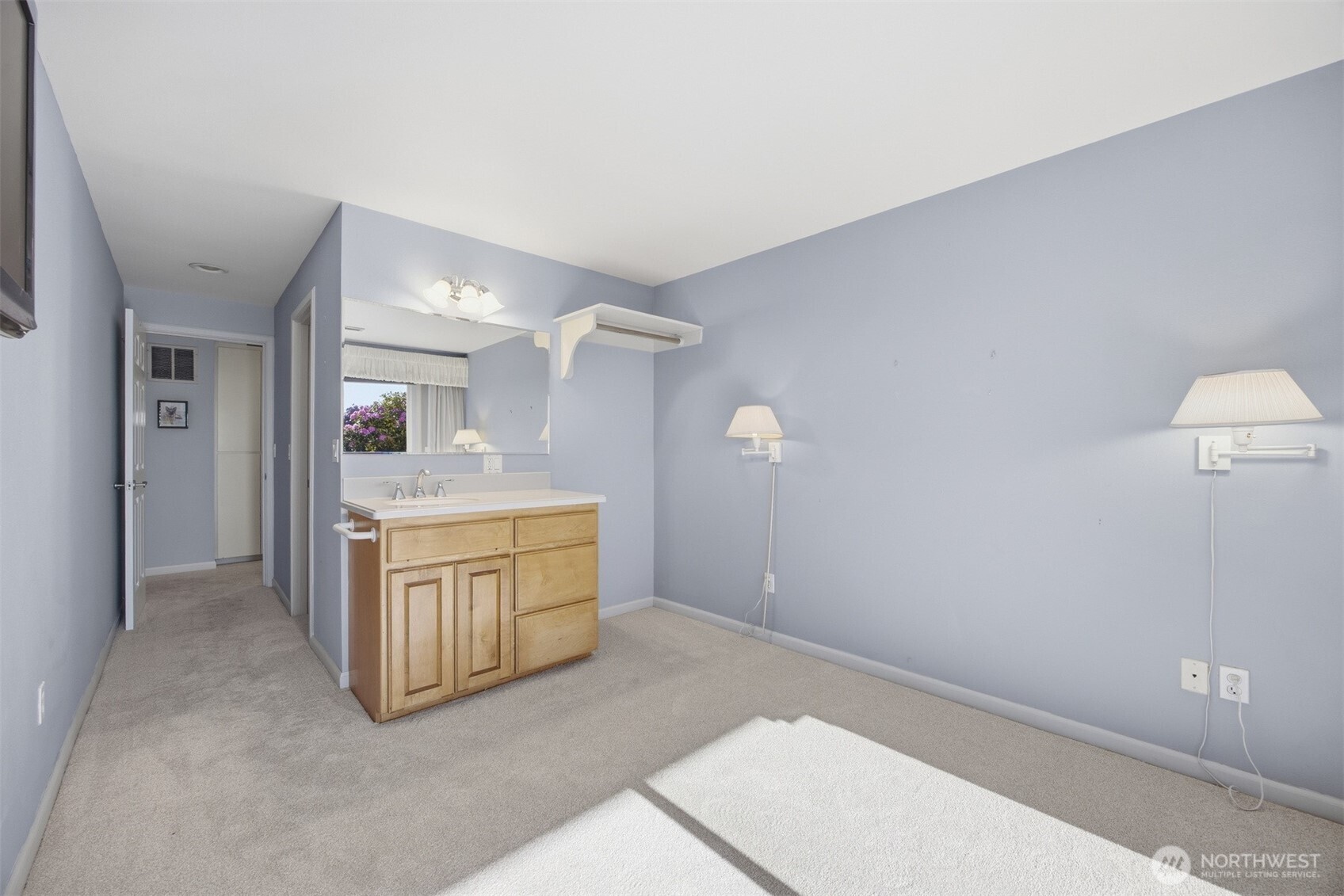6867 Holeman Avenue Blaine WA 98230