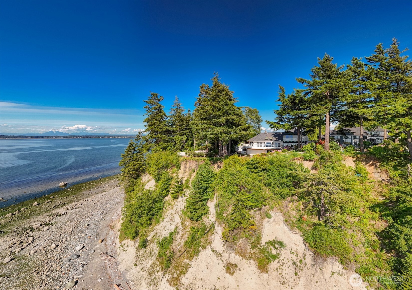 6867 Holeman Avenue Blaine WA 98230