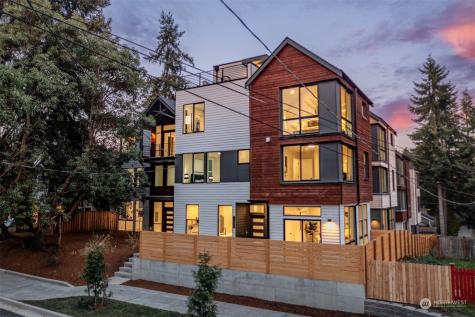 10042 Stone Seattle WA 98133