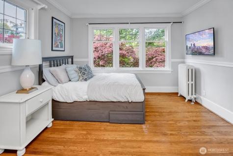 371 Prospect Street Seattle WA 98109