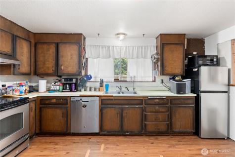 27404 93rd Avenue Court E Graham WA 98338