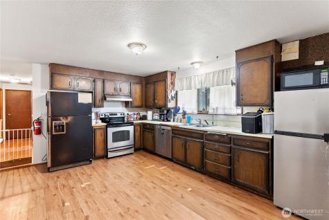 27404 93rd Avenue Court E Graham WA 98338