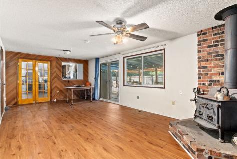 27404 93rd Avenue Court E Graham WA 98338