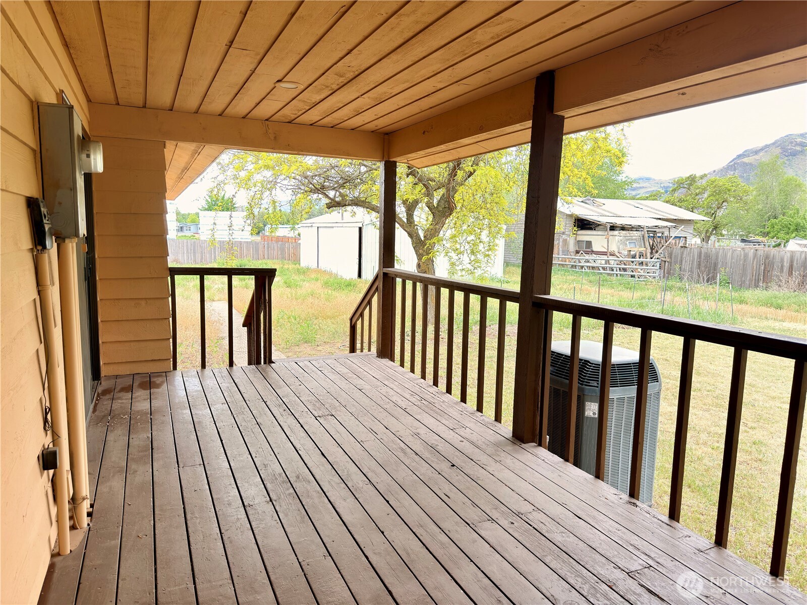 504 9th Avenue Oroville WA 98844