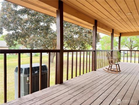 504 9th Avenue Oroville WA 98844