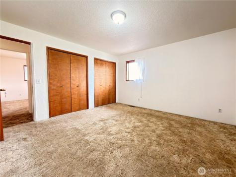504 9th Avenue Oroville WA 98844