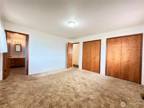 504 9th Avenue Oroville WA 98844