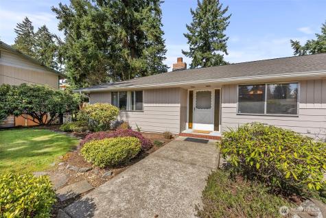 10425 123rd Street Court E Puyallup WA 98374