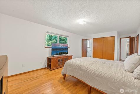 10425 123rd Street Court E Puyallup WA 98374