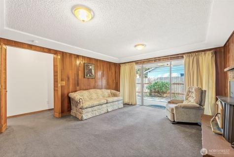 10425 123rd Street Court E Puyallup WA 98374