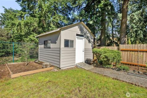 10425 123rd Street Court E Puyallup WA 98374