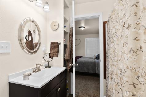 110 W 3rd Street Cle Elum WA 98922