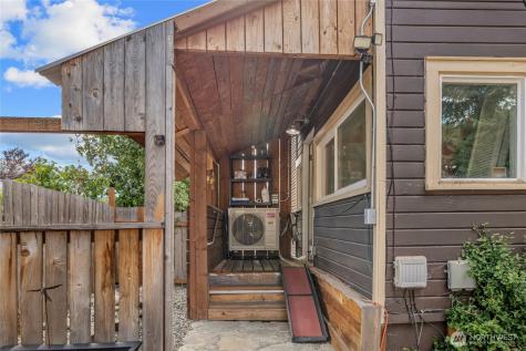 110 W 3rd Street Cle Elum WA 98922