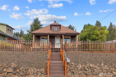 110 W 3rd Street Cle Elum WA 98922