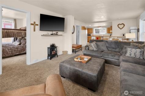 110 W 3rd Street Cle Elum WA 98922