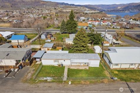 121 Dill Avenue Grand Coulee WA 99133