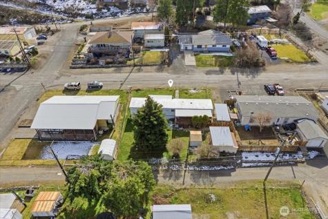 121 Dill Avenue Grand Coulee WA 99133