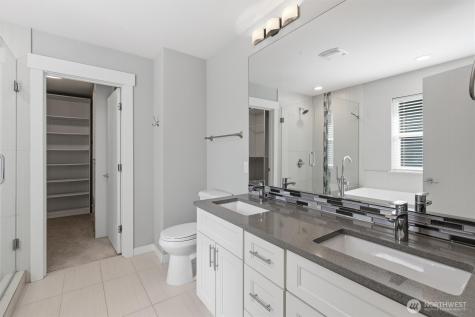 12102 10th Drive SE Everett WA 98208