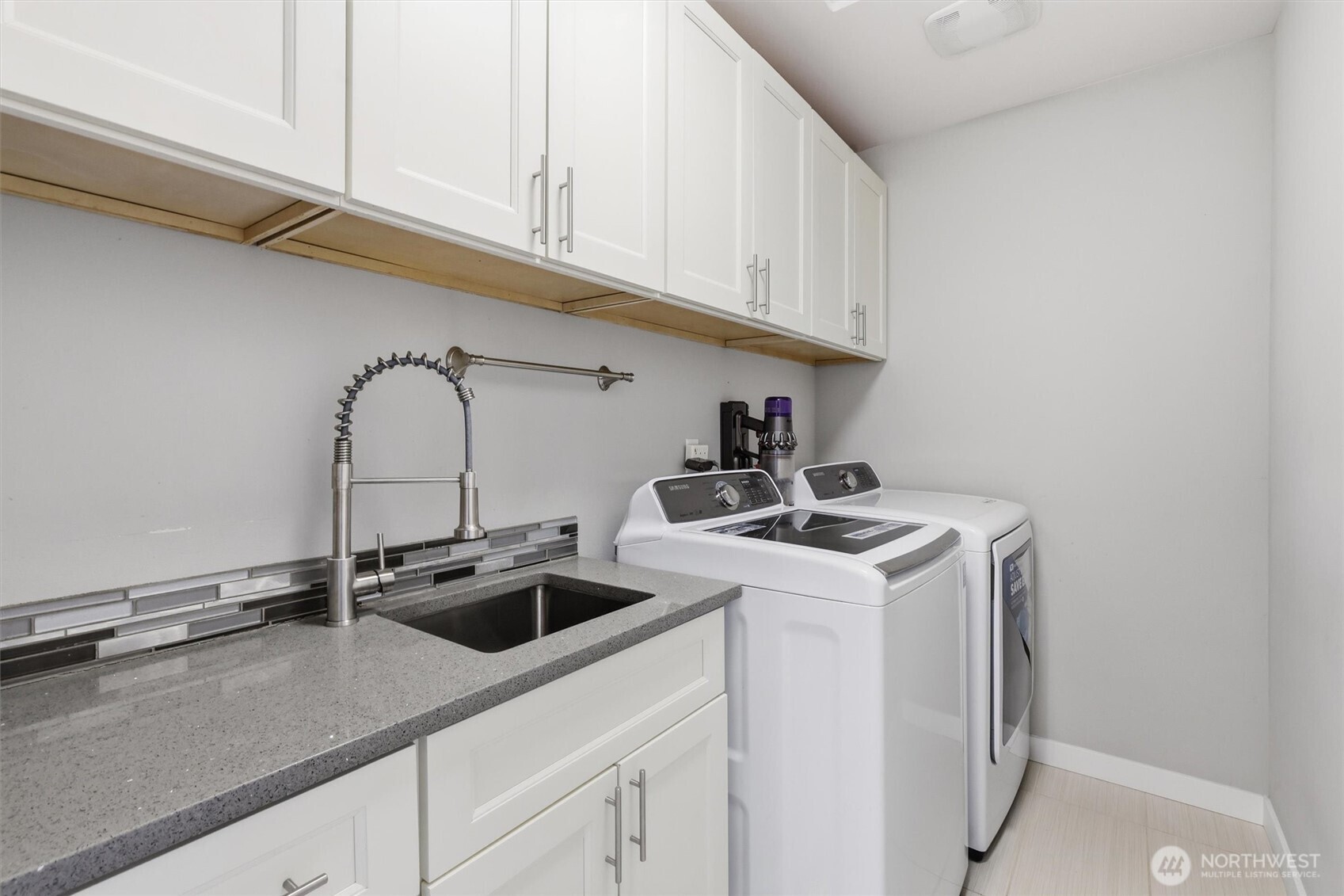 12102 10th Drive SE Everett WA 98208