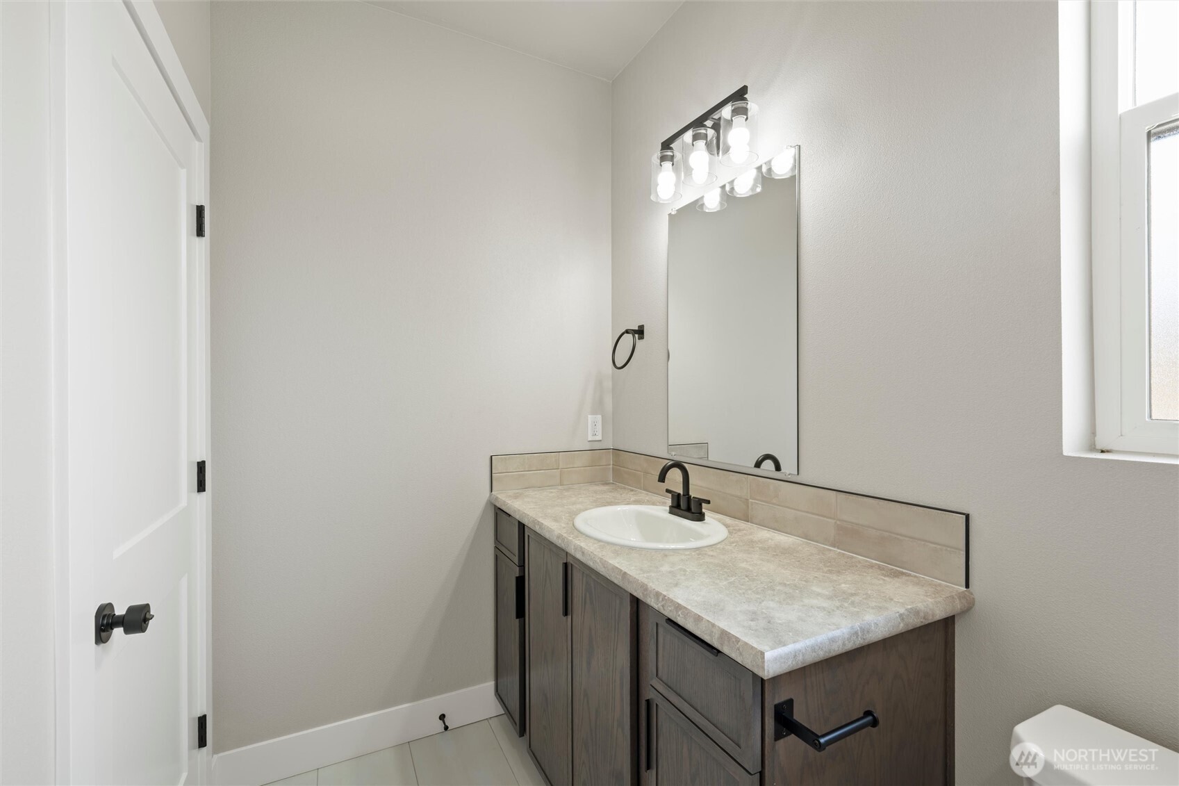704 N Street NE Quincy WA 98848