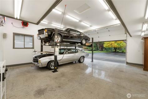 36607 9th Avenue SW Federal Way WA 98023