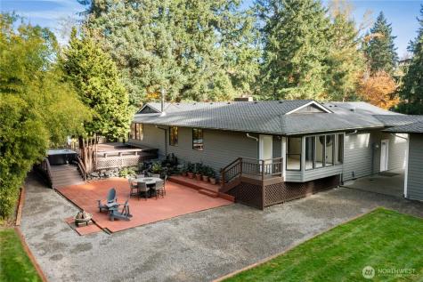 36607 9th Avenue SW Federal Way WA 98023