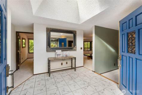 36607 9th Avenue SW Federal Way WA 98023