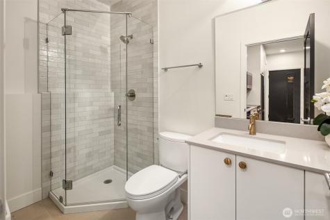 3616 Francis Avenue N Seattle WA 98103