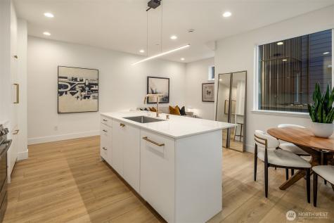 3616 Francis Avenue N Seattle WA 98103