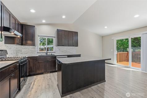 1025 Loganberry Lane Camano Island WA 98282