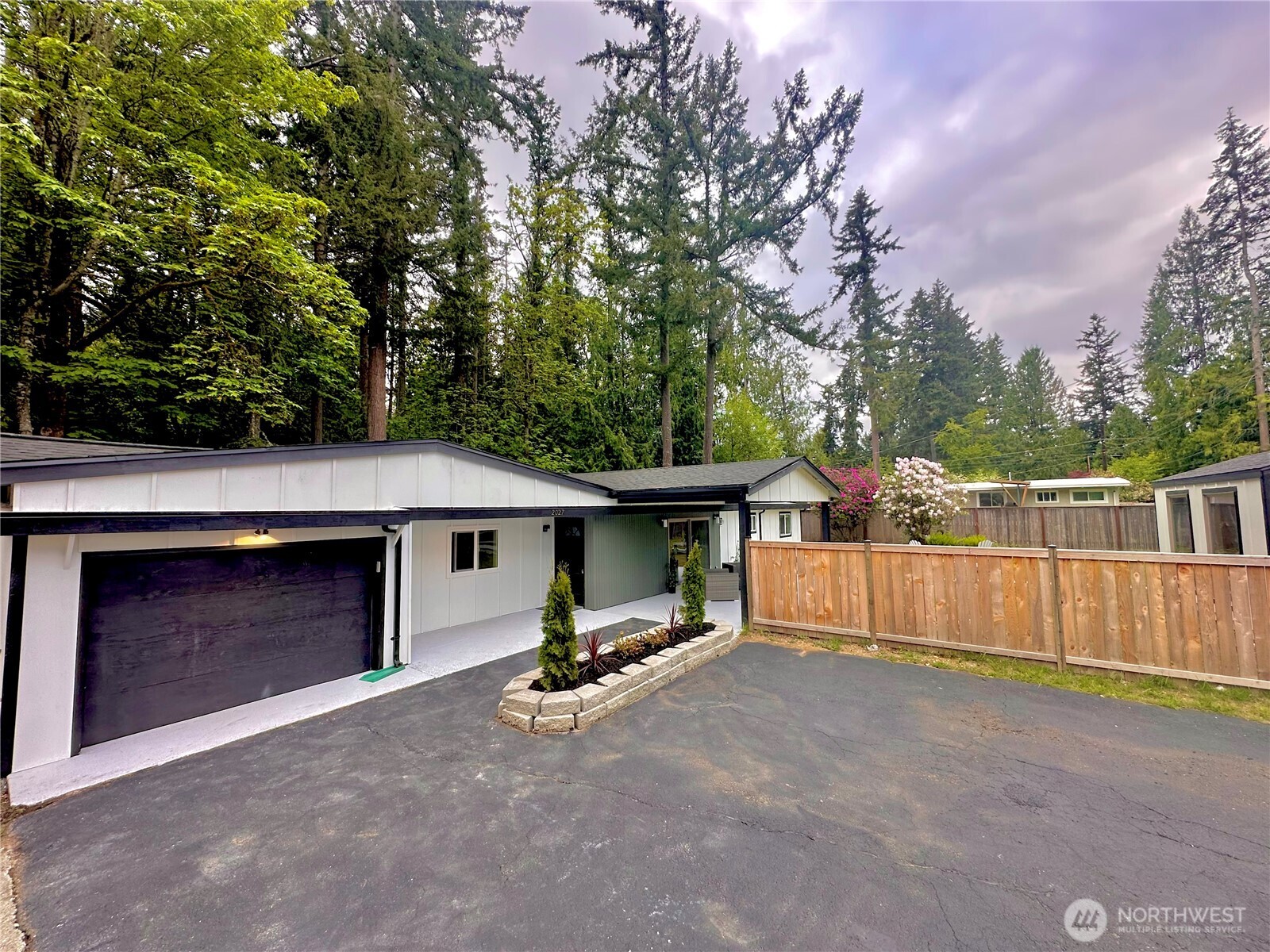 2027 219th Lane SE Sammamish WA 98075