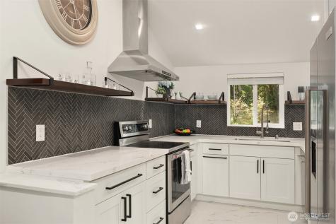2027 219th Lane SE Sammamish WA 98075