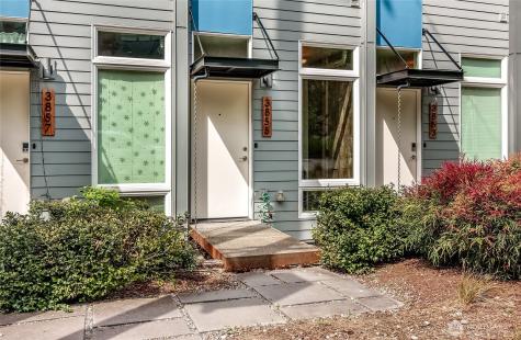 3855 21st Avenue SW Seattle WA 98106