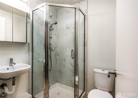 3855 21st Avenue SW Seattle WA 98106