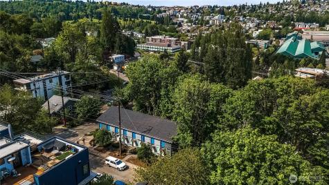 3855 21st Avenue SW Seattle WA 98106