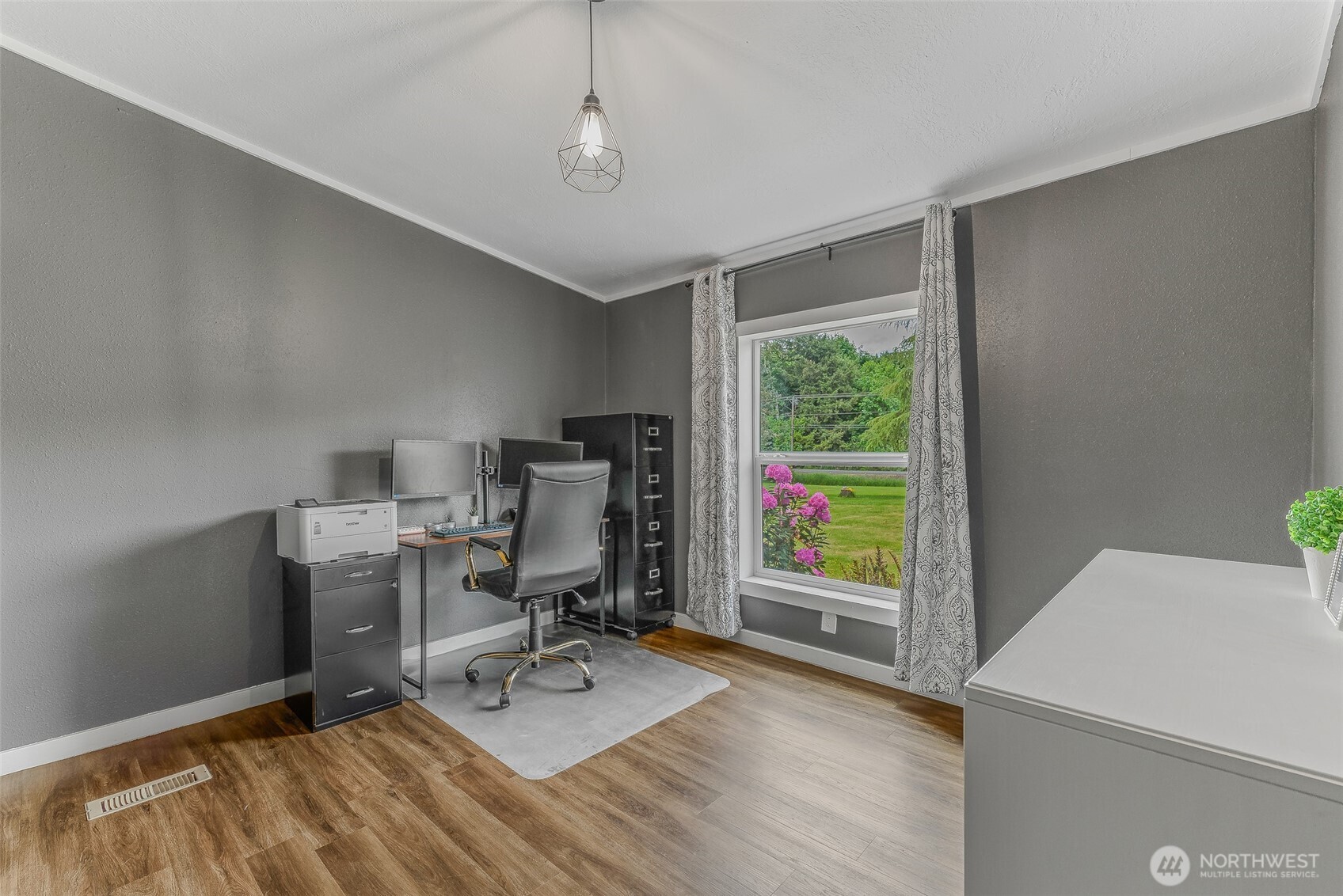 567 Quick Road Castle Rock WA 98611
