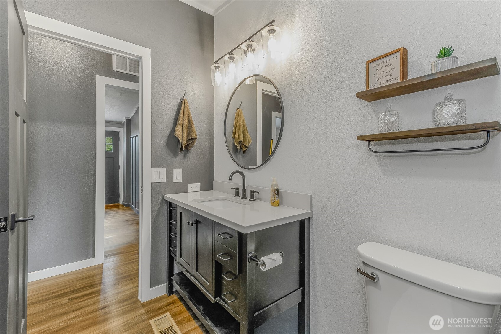 567 Quick Road Castle Rock WA 98611