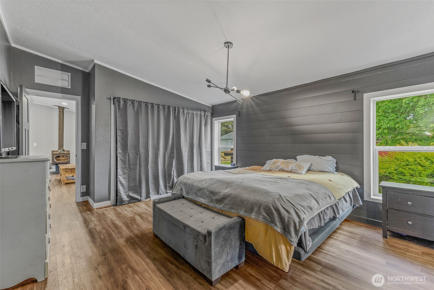 567 Quick Road Castle Rock WA 98611