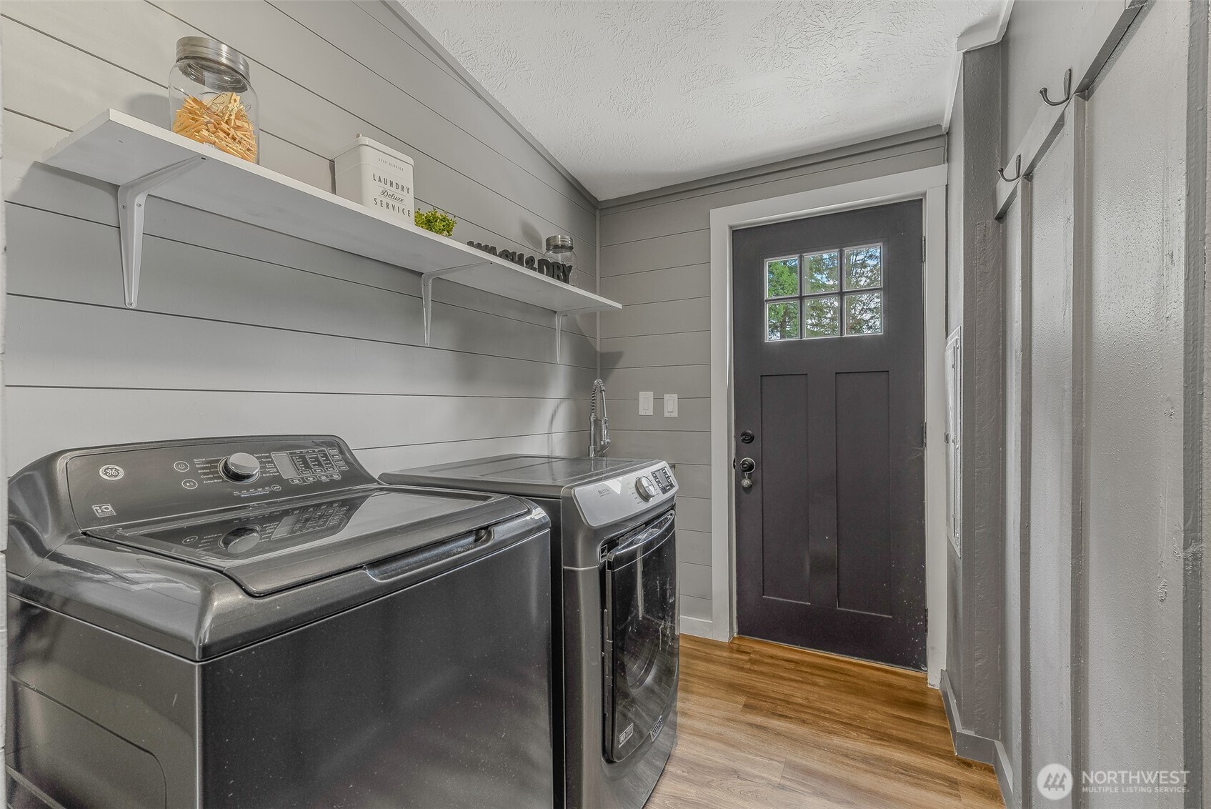 567 Quick Road Castle Rock WA 98611