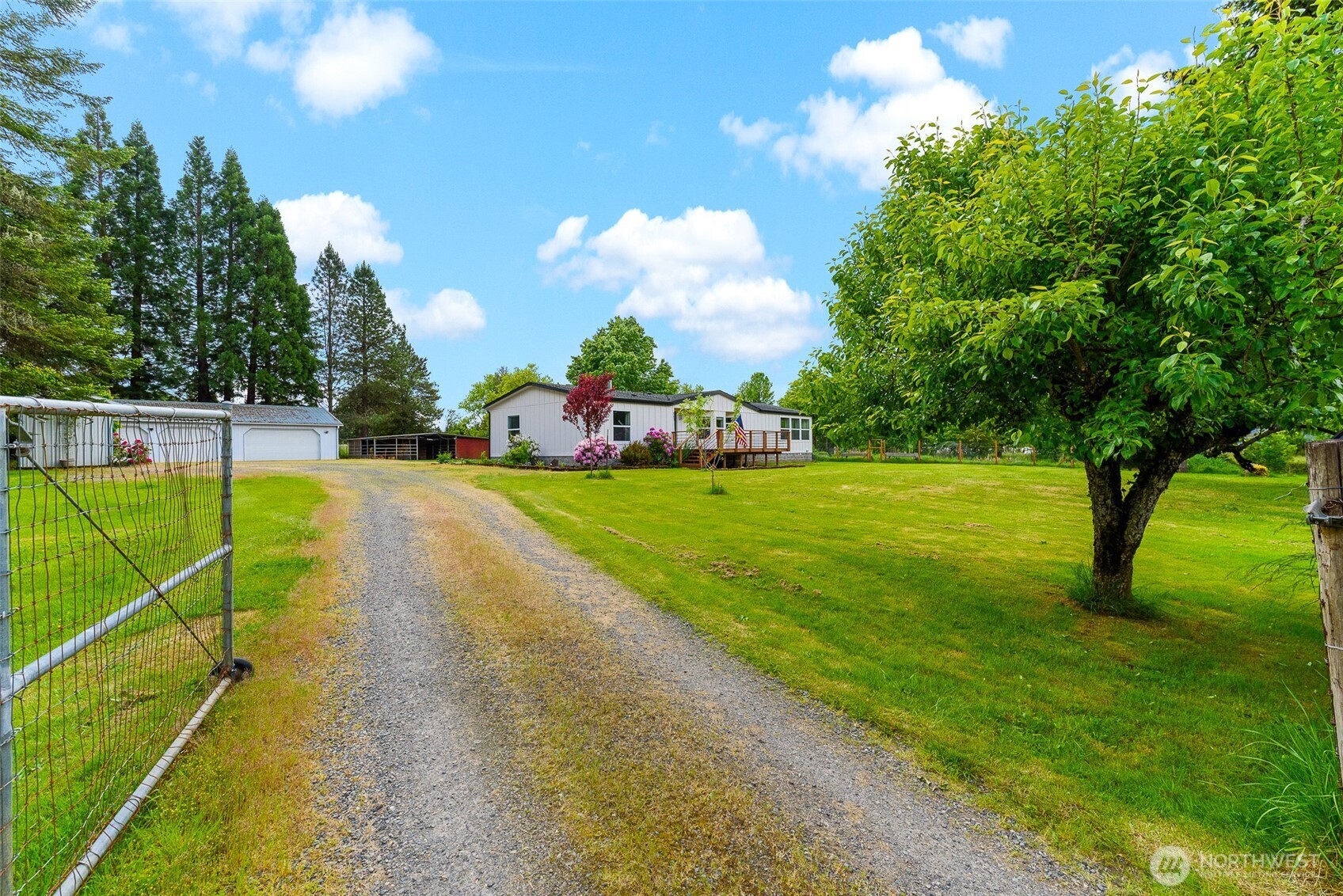 567 Quick Road Castle Rock WA 98611